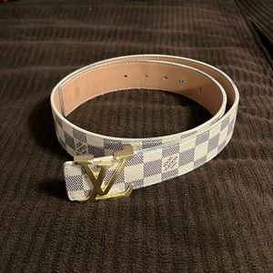 Louis vuttion belt